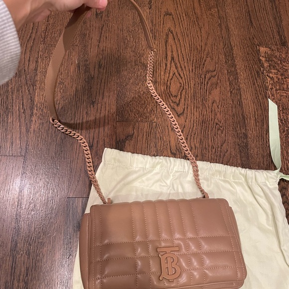 Burberry small Lola quilted lamb skin crossbody bag - Picture 10 of 11